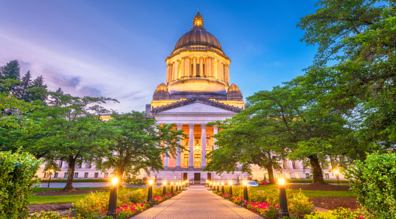Washington state capital at dusk