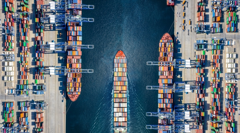 Ships unloading cargo in major US trade hub